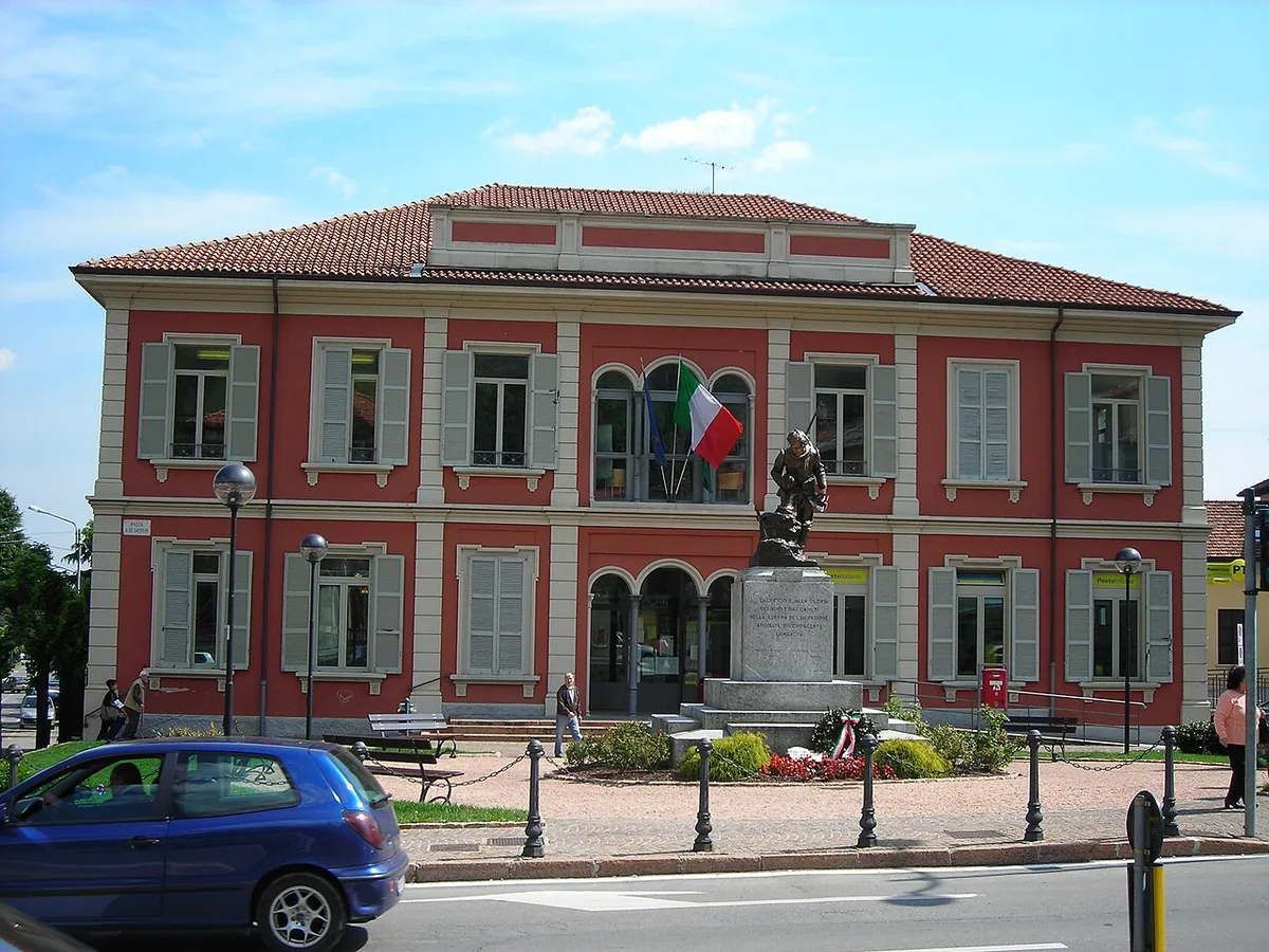 Veduta di Arcisate.