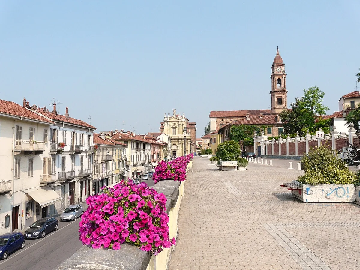 Veduta di Bra.