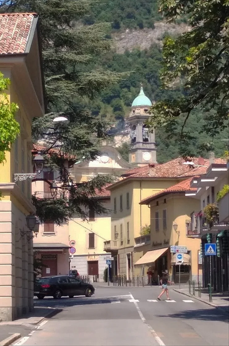 Veduta di Canzo.