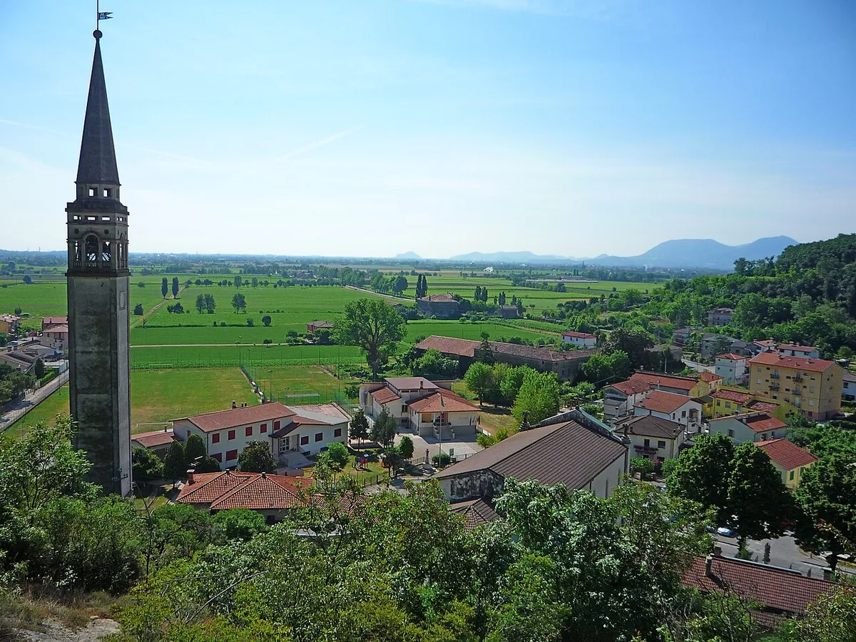 Veduta di Longare.