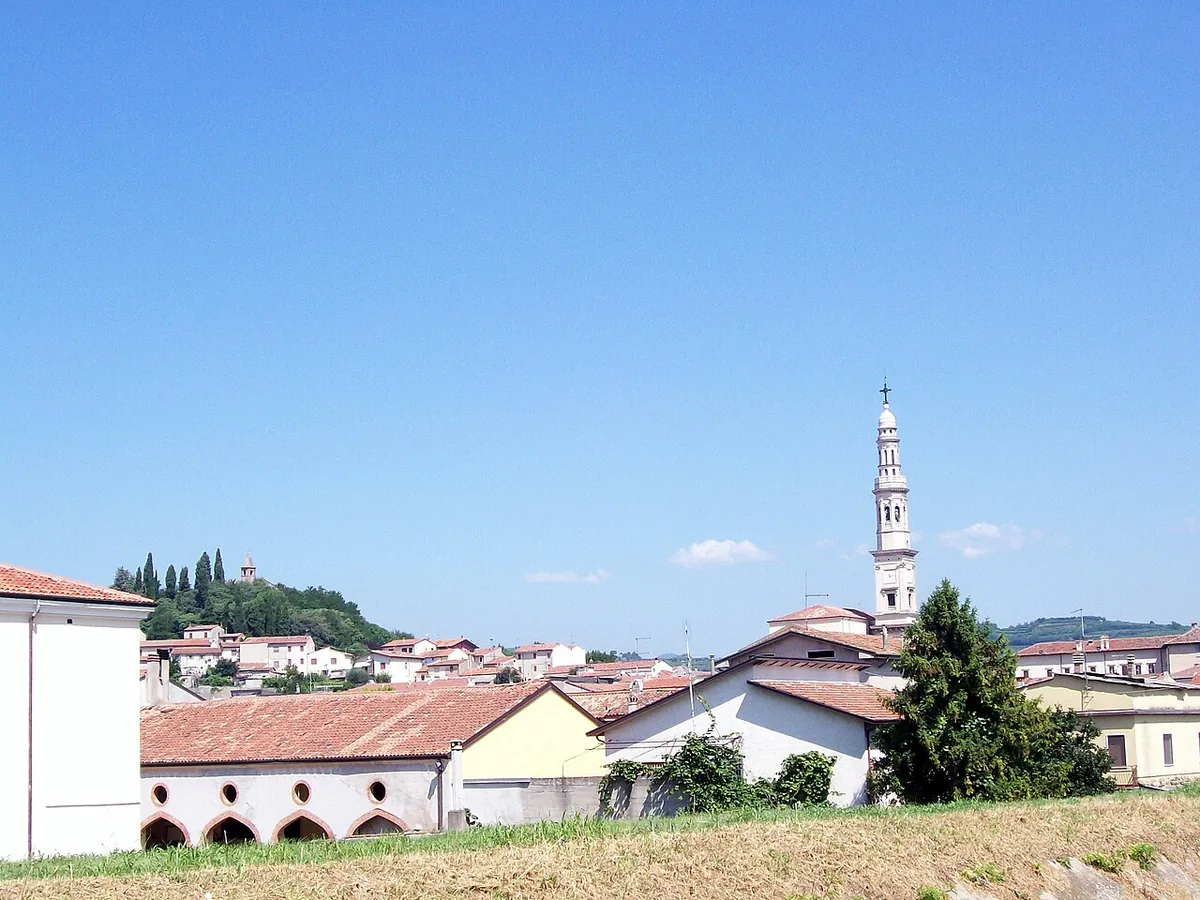 Veduta di Monteforte d'Alpone.