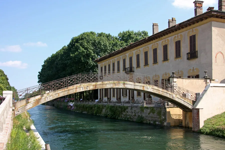 Veduta di Robecco sul Naviglio.