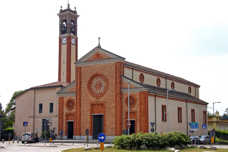Veduta di Vergiate.