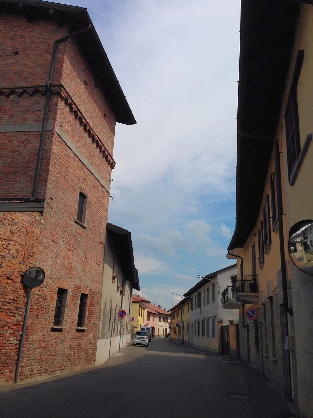 Veduta di Vermezzo con Zelo.